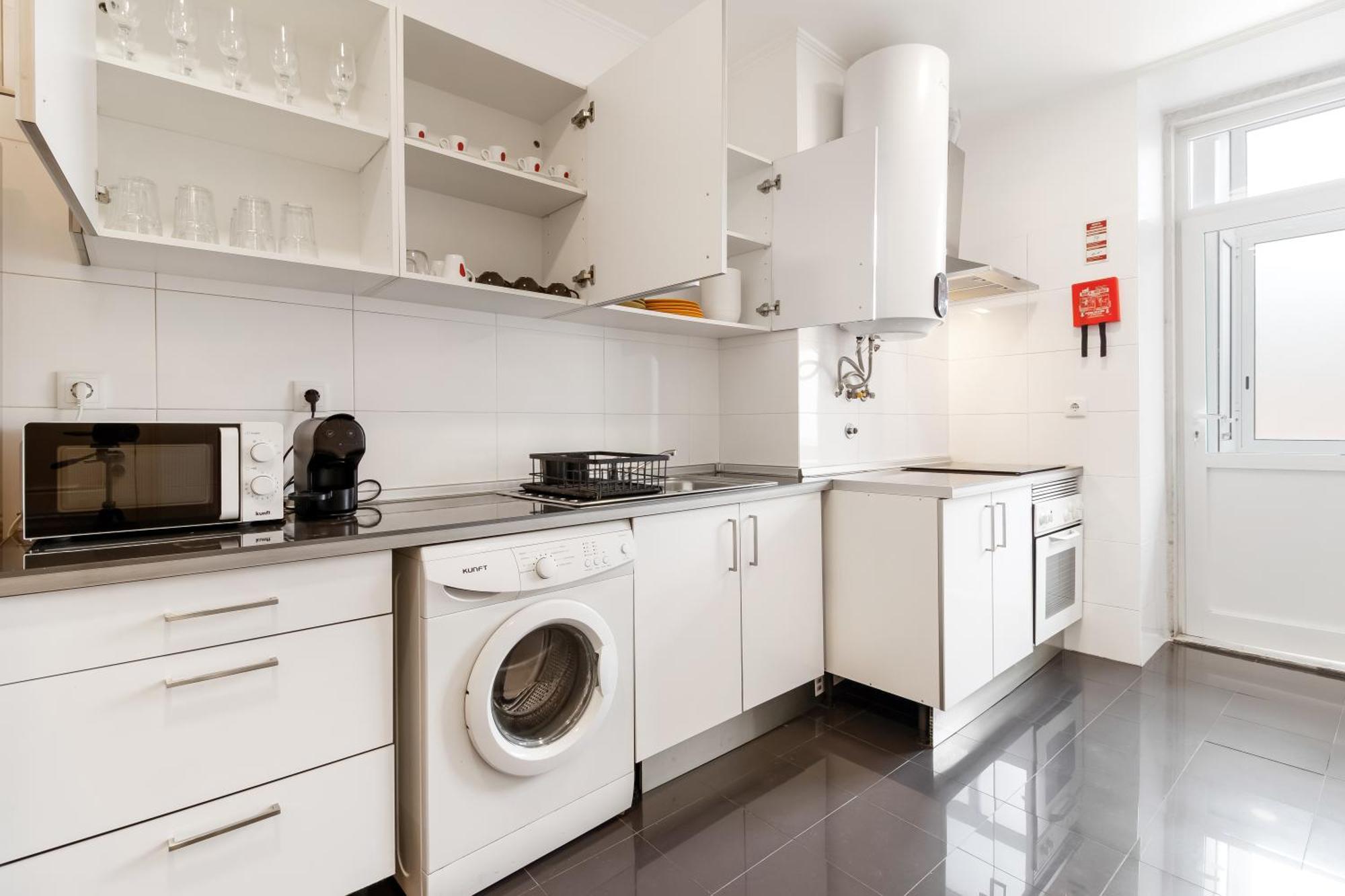 Отель Arroios - Third Floor Лиссабон Экстерьер фото